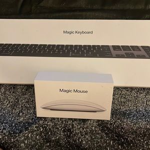 AAPLE MAGIC MAGIC MOUSE & KEYBOARD BUNDLE